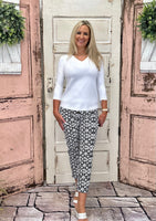 V-Neck 3/4 Sleeve Top - White