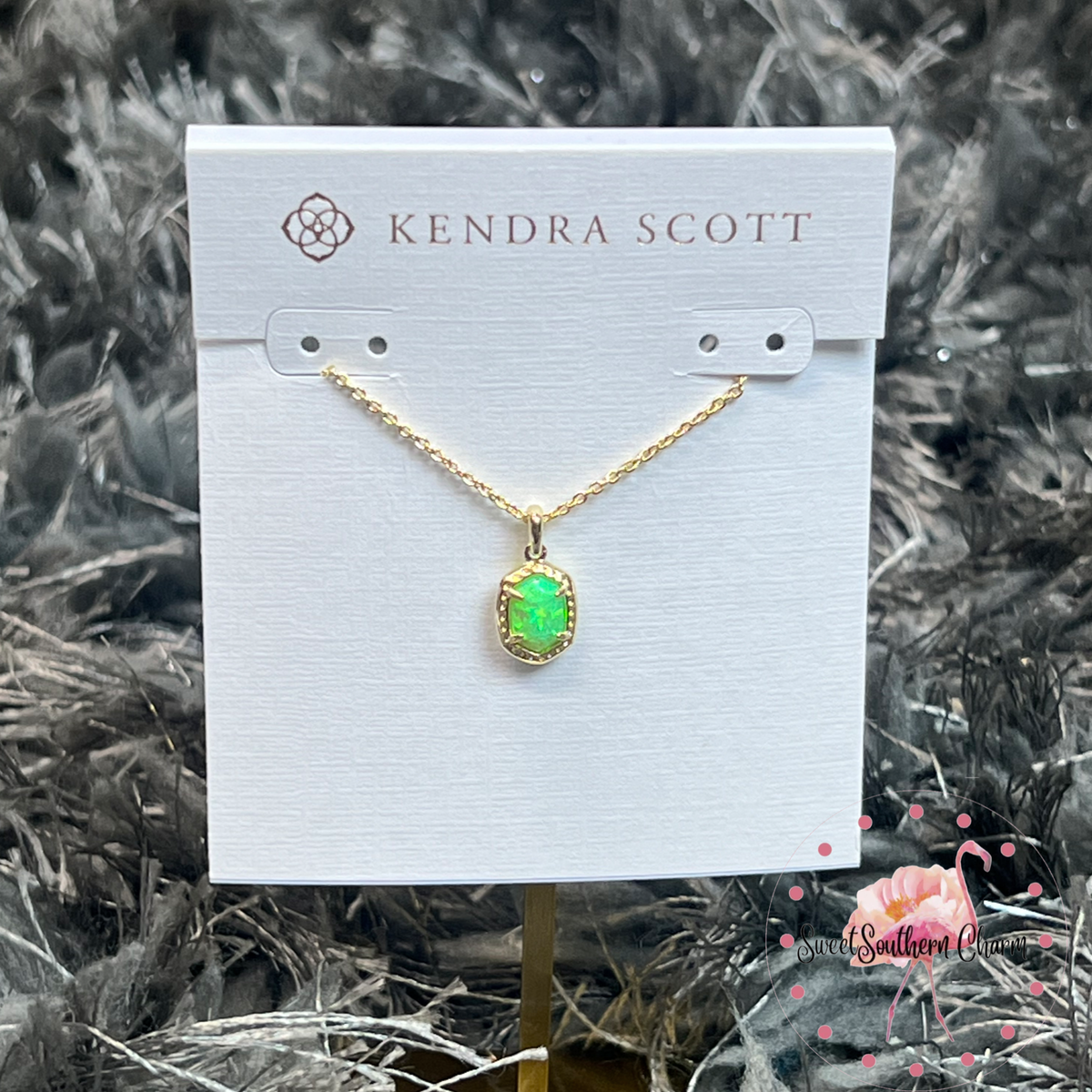 DE3A0E15-52A7-4C35-8B72-