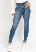 high waist skinny jeans, distressed skinny jeans, shark bite hem jeans, women’s stretch denim, boutique skinny jeans, Sweet Southern Charm denim
Judy Blue Jeans, Judy Blue, Judy Blue Denim