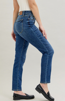 high waist slim jeans, shield pocket jeans, women’s stretch denim, boutique slim jeans, flattering women’s jeans, Sweet Southern Charm denim