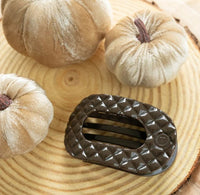 Quilted Flat Round Clip - Truly Taupe