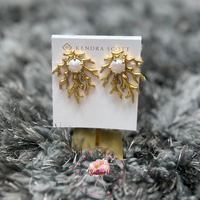 Shea Statement Stud Earrings in Vintage Gold White Pearl