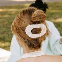 Flat Round Clip - Soft Surf