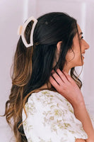Almond Beige - Open Clip