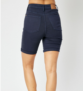 150270 Judy Blue - Navy HW Garment Dyed Tummy Control Bermuda Shorts