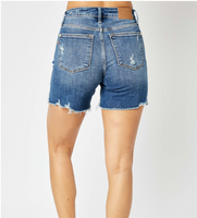 15253 Judy Blue - Mid Rise Hi-Lo Shorts
