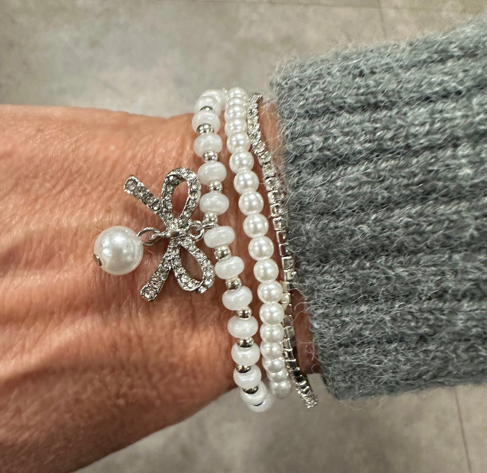 Pearl Bow Sliver Stretch Bracelet Set