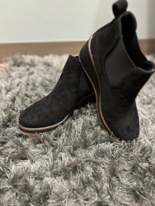 Love You A Latte - Black Faux Suede