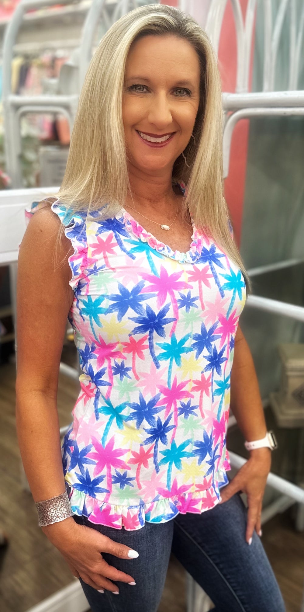 Beachtime - Sleeveless V-Neck Ruffled Tank BPMP