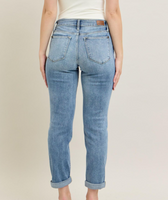 Mid-Rise Bleach Wash Boyfriend Jean
