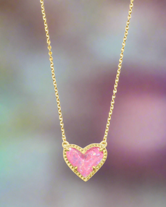 Ari Heart Gold Pendant Necklace in Pink Iridescent Glitter Glass