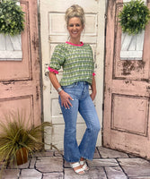 Green Contrast Print Top with Ruffle Puff Sleeves
