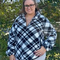 Everyday Pullover - White Plaid