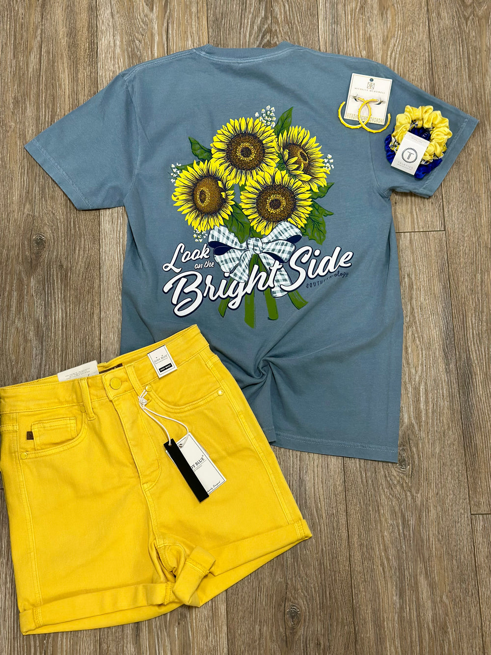 Bright Side Bouquet Tee