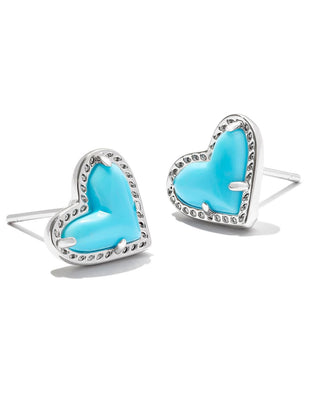 Style | Heart stud earrings
Stone | Turquoise
Finish | Silver tone
Design | Asymmetrical heart
Closure | Earpost