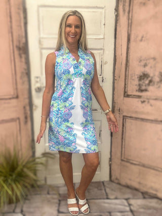 Avery Dress Nautical Escape

Ruffle neckline V-neck dress

Lightweight breathable summer dress

Nylon spandex casual dress

UPF50+ sun protection dress

Quick-dry wrinkle-free dress

Vacation or weekend dress

Breezy nautical print dress

Casual summer outfit

Flowy V-neck ruffle dress