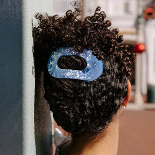 Flat Round Clip - Blue Lagoon