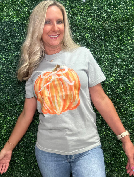 Bow-tiful Pumpkin Tee
women’s fall t-shirt
Comfort Colors pumpkin shirt
cozy fall graphic tee
pumpkin patch top
pumpkin t-shirt with pink bow
cute fall short sleeve tee
soft autumn graphic shirt
true to size fall t-shirt
casual fall outfit top
gift for her pumpkin tee