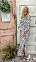 V-Neck 3/4 Sleeve Maxi Dress - DGBW
