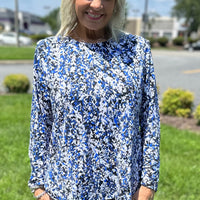 Scoop Neck Two Pocket Top - VIBK