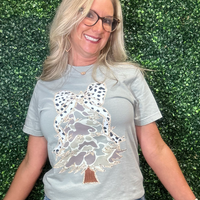 Christmas short sleeve shirt for women
casual holiday gathering tee
soft festive graphic t-shirt
true to size Christmas top
layering tee for holiday outfits
gift for her holiday t-shirt
Christmas casual tee
festive bow t-shirt
cozy holiday outfit top
preppy holiday graphic tee
seasonal Christmas t-shirt
holiday wardrobe essential
