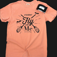 Cast a stylish spell this Halloween with the Southernology® “Come Fly With Me” tee! Featuring spooky-cute artwork, this festive favorite is ready to take your Halloween look to new heights. Whether you’re hitting a haunted hayride, passing out candy, or cozied up with a bowl of popcorn and Hocus Pocus, this tee is the perfect pick.