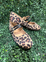 Featuring two sleek buckled straps across the foot, these stylish flats offer a secure fit and a touch of edge. The soft faux leather upper and lightly cushioned insole keep your feet comfy all day
