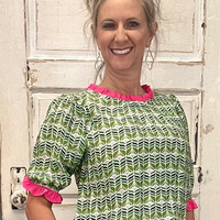 Green Contrast Print Top with Ruffle Puff Sleeves