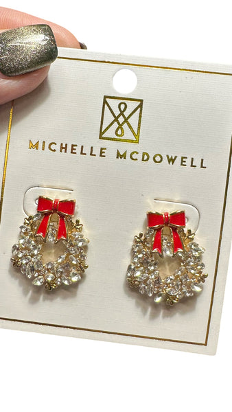 Add a touch of festive sparkle to your holiday look with the Danna Earrings. Their elegant design captures the warmth and joy of the season