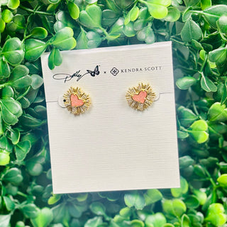 Dolly Parton x Kendra Scott Ari Heart Gold Stud Earrings with light pink drusy and cubic zirconia. A sparkling heart stud with signature Dolly glam.