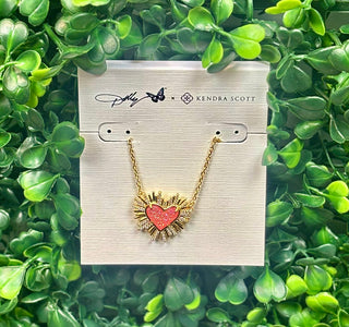 Dolly Parton x Kendra Scott Ari Heart Short Pendant Necklace Gold with a Light Pink Drusy stone in the center