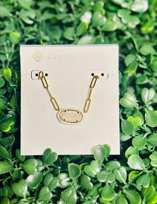Elisa Enamel Frame Gold Paperclip Necklace White Mother of Pearl

Kendra Scott