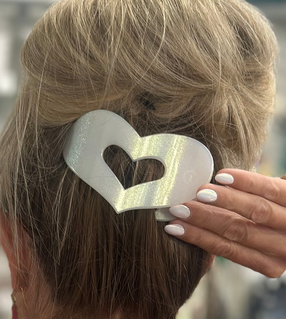 Mother of Pearl Heart Flat Clip