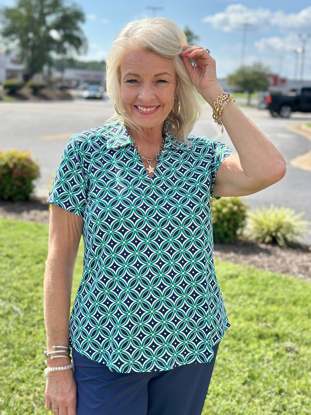 V-Neck Short Sleeve Collar Top - GDEN