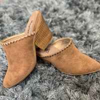 Sizzle - Tobacco Faux Suede