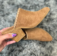 Sizzle - Tobacco Faux Suede
