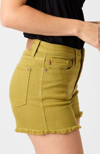 150287 Judy Blue - Mid Rise Garment Dyed Fray Hem Shorts - Green