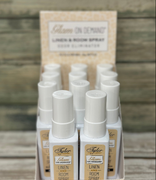Freshen up with Glam On Demand Linen & Room Spray! This luxurious odor eliminator leaves your space smelling divine with long-lasting, glamorous fragrance.







