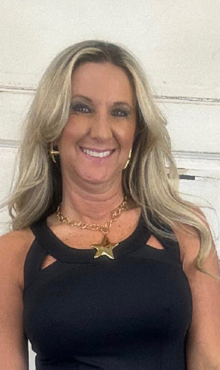 Gold Star Necklace 
Chain Necklace 
Gold Star Chain Necklace 
Chunky Necklace 
Trendy Necklace