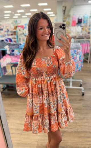 Print | Orange quilted patchwork floral
Neckline | Square neck with smocked bodice detail
Sleeves | Puff sleeves with gathered cuffs
Skirt | Tiered mini length
Length | Mini
Fabric | 100% Polyester — lightweight and easy to care for
Details | Simply Southern logo label
Brand | Simply Southern