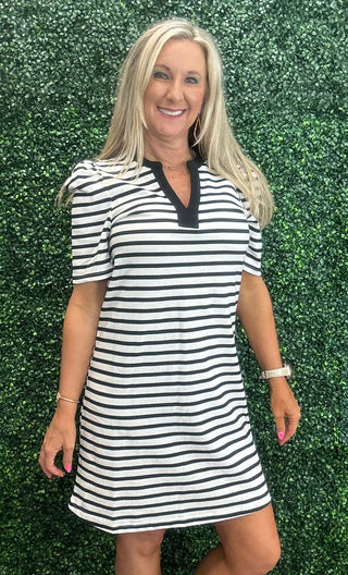 Adelyn T-Shirt Dress B/W Stripe