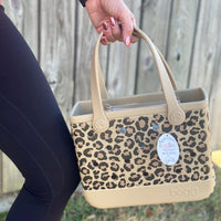 I Am Leo, Hear Me Roar Bogg Bag
natural leopard