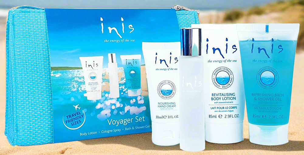 Take your favorite refreshing scent on the go with the Inis Voyager Travel Set ✈️🌊! This reusable bag includes a 0.5 oz cologne, 1 oz hand cream, 2.9 oz seaweed-enriched body lotion, and refreshing shower gel 🌿💧. Perfect for travel and always smelling amazing! ✨🌟