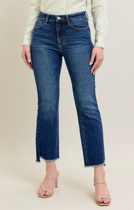 Judy Blue 
Style # 88982
dark wash