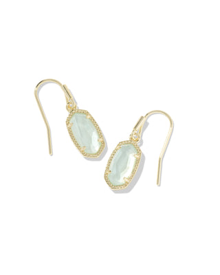 Kendra Scott Lee Gold Drop Earrings in Light Blue Illusion
Style | Dainty drop earrings
Metal | 14k yellow gold over brass
Material | Light Blue Illusion
Closure | Earwire
Size | 1.1 inches long × 0.38 inches wide