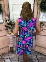 Stay stylish and protected with this sleeveless dress featuring a split neckline and UPF50+ fabric, perfect for any outdoor adventure.
