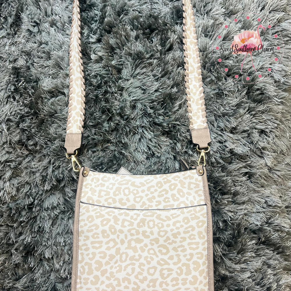 Posie Guitar Strap Crossbody - Light Grey Cheetah