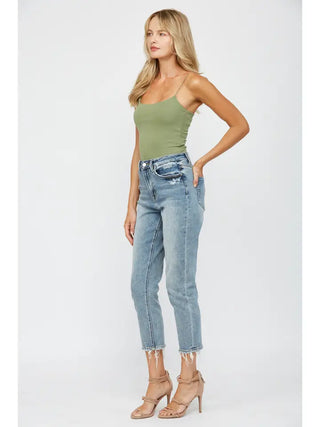 super high rise mom jeans, women’s mom jeans, stretch mom jeans, cropped mom jeans, boutique denim, everyday women’s jeans, Sweet Southern Charm denim
