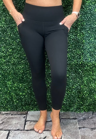 Capri Legging with Side Pocket - BLK