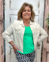 Meet your new favorite lightweight layer! The Lulu-B Linen Travel Jacket is made from 100% fully washable linen—perfect for warm weather and jet-setting adventures. Featuring a classic button-front design with a fold-over collar, dual chest pockets, and a straight hemline, this versatile 21.5” jacket adds a polished touch to any outfit.
